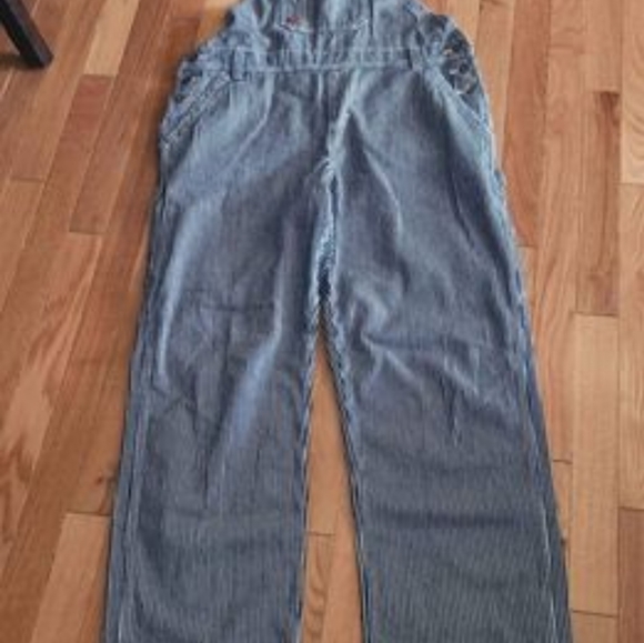 WOMENS Dickies STRIPED OVERALLS Size Medium MEASUREMENTS IN LAST PICTURE🥰 - Picture 4 of 8